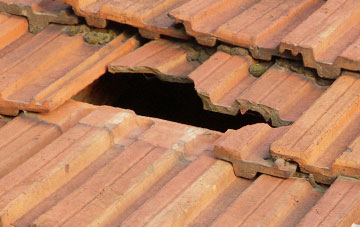 roof repair Llanbadarn Y Garreg, Powys